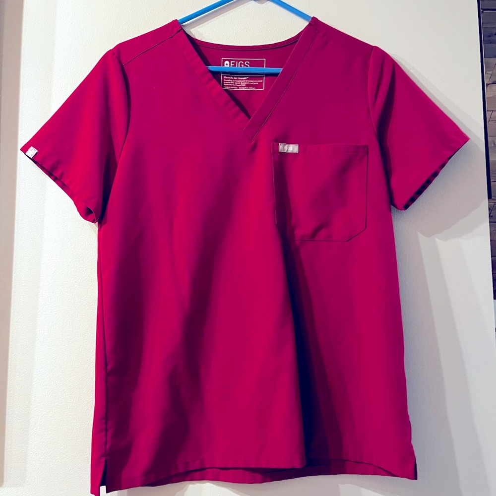 Figs one pocket magenta scrub top